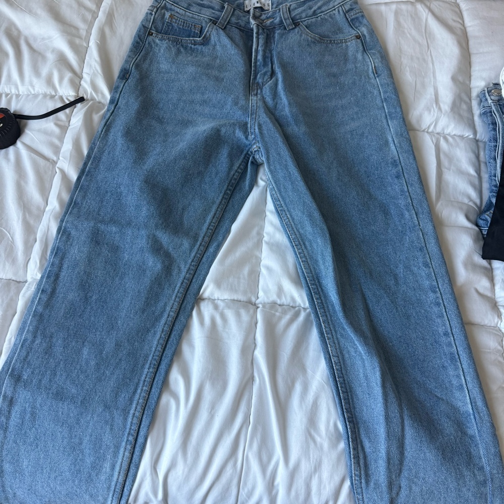Lioness womens tapered hi rise jeans Medium